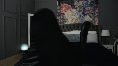 Snapshot of dommelisa chatting on November 8, 2025, 3:23 pm Dom Melisa online show from November 8, 2025, 3:23 pm