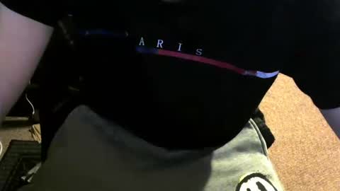 Snapshot of domohead0 chatting on October 10, 2025, 6:01 am dom online show from October 10, 2025, 6:01 am