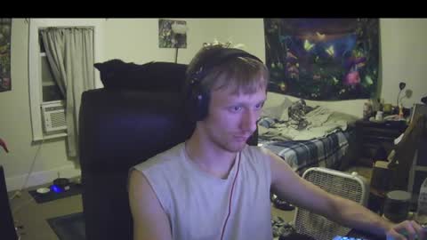 Snapshot of domohead0 chatting on June 10, 2026, 3:18 am dom online show from June 10, 2026, 3:18 am