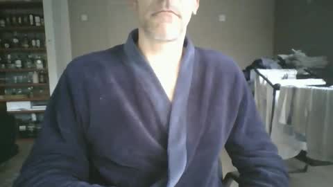 Snapshot of donaldtrump775 chatting on November 27, 2025, 10:28 am donaldtrump775 online show from November 27, 2025, 10:28 am