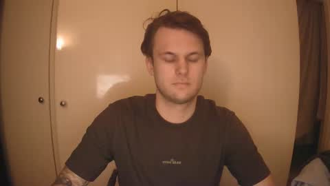 Papi online show from March 26, 2026, 9:31 pm