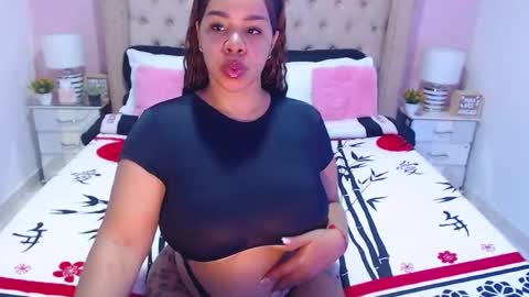 Donna online show from May 3, 2026, 10:16 pm