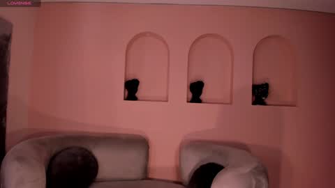 Snapshot of donnastonne chatting on December 7, 2024, 8:16 pm Donna Stonne online show from December 7, 2024, 8:16 pm