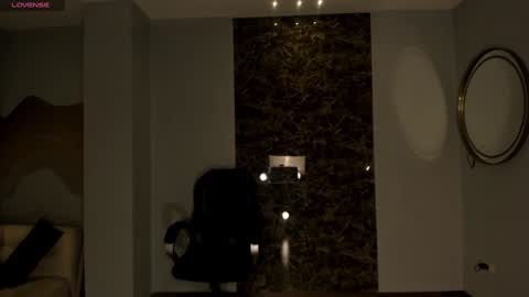 Snapshot of donnastonne chatting on February 1, 2025, 7:13 pm Donna Stonne online show from February 1, 2025, 7:13 pm