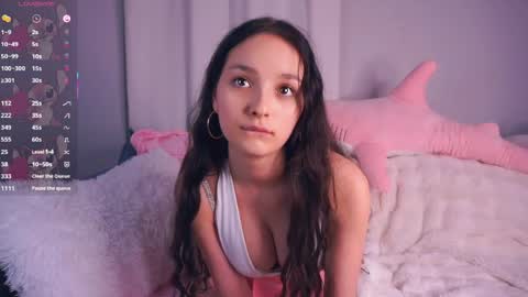Snapshot of donnettamangham chatting on May 12, 2026, 10:07 pm Victoria online show from May 12, 2026, 10:07 pm