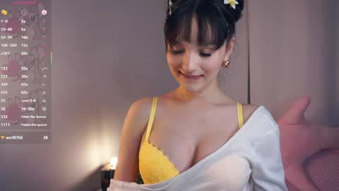 Snapshot of donnettamangham chatting on May 26, 2026, 7:21 pm Victoria online show from May 26, 2026, 7:21 pm