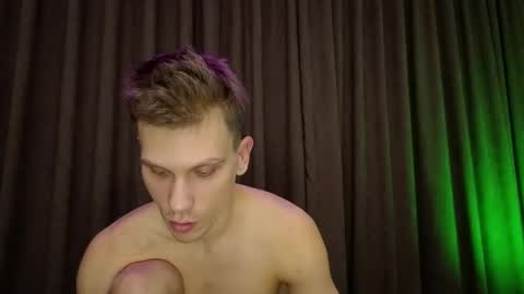 Nikon online show from February 23, 2025, 7:49 pm