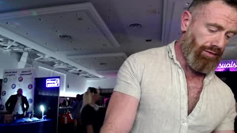 Snapshot of donnybasilisk chatting on February 1, 2025, 2:47 am Donny online show from February 1, 2025, 2:47 am