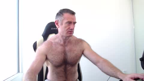 Snapshot of donnybasilisk chatting on October 2, 2025, 1:51 pm Donny online show from October 2, 2025, 1:51 pm