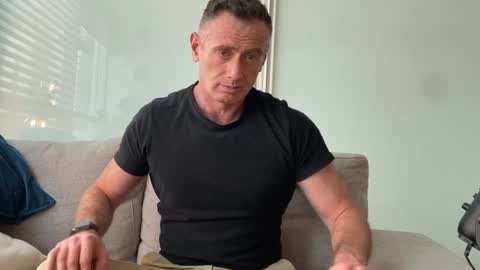 Snapshot of donnybasilisk chatting on November 21, 2025, 10:19 pm Donny online show from November 21, 2025, 10:19 pm