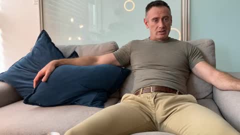 Snapshot of donnybasilisk chatting on November 27, 2025, 6:54 pm Donny online show from November 27, 2025, 6:54 pm