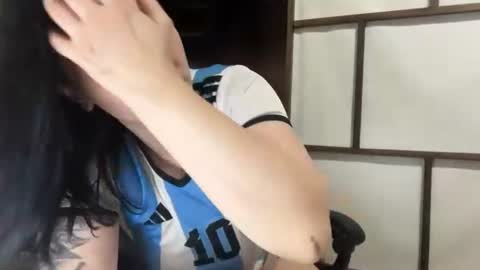 Snapshot of dontcallmeangel_ chatting on June 16, 2026, 8:44 pm Iara online show from June 16, 2026, 8:44 pm