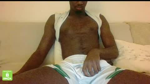 doomdrag3 online show from December 2, 2024, 1:03 am