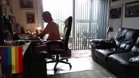 Snapshot of dopeleaf2 chatting on October 16, 2025, 8:37 am dopeleaf2 online show from October 16, 2025, 8:37 am