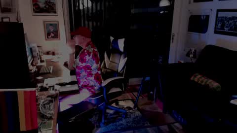Snapshot of dopeleaf2 chatting on July 19, 2026, 9:07 pm dopeleaf2 online show from July 19, 2026, 9:07 pm