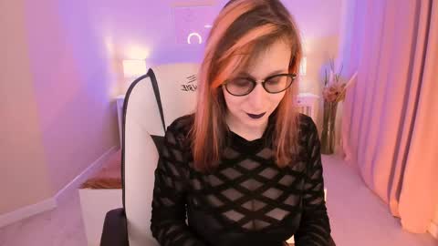 Snapshot of dora_marcelli chatting on February 7, 2025, 6:45 am Your Dora Follow me 3 online show from February 7, 2025, 6:45 am