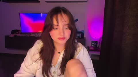 Snapshot of doracharmer chatting on May 18, 2026, 3:29 pm Dora Charmer online show from May 18, 2026, 3:29 pm