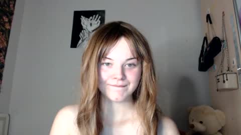 Snapshot of doratixx0 chatting on May 31, 2026, 12:41 am dorati online show from May 31, 2026, 12:41 am