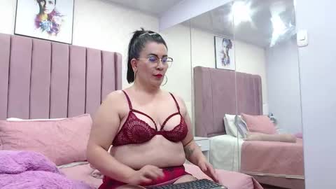 Anny online show from November 6, 2025, 12:28 pm