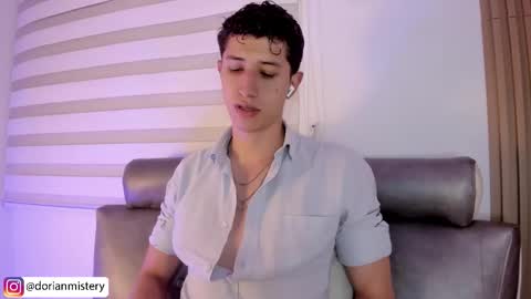 dorian_mystery online show from March 30, 2026, 11:50 pm