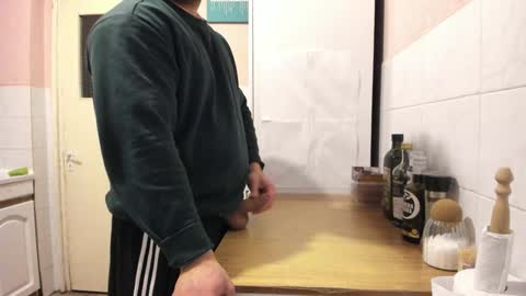 Snapshot of doriancretu95 chatting on January 19, 2025, 7:47 pm menu below online show from January 19, 2025, 7:47 pm