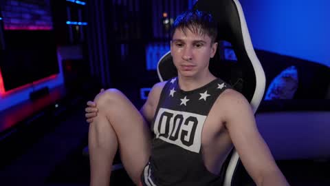 Dorian Reyes online show from February 9, 2025, 3:32 am