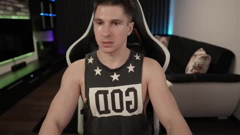 Dorian Reyes online show from February 22, 2025, 2:17 am