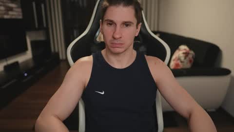 Dorian Reyes online show from April 6, 2026, 9:27 pm