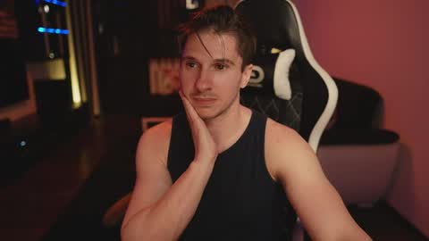 Dorian Reyes online show from June 2, 2026, 10:56 pm