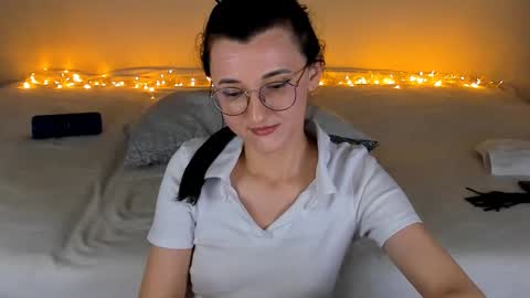 Snapshot of dorotty_ chatting on January 24, 2025, 2:18 am Your Dorotty online show from January 24, 2025, 2:18 am