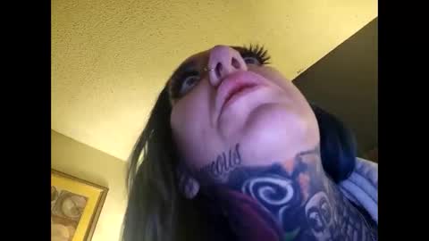 dosedgirl online show from December 17, 2024, 3:28 am