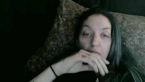 dosedgirl online show from January 5, 2025, 1:24 am