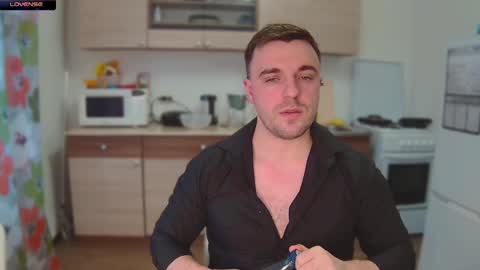 Snapshot of dosilasa chatting on December 19, 2024, 8:23 am Sasha online show from December 19, 2024, 8:23 am