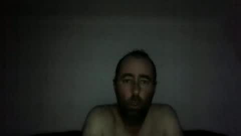 Snapshot of dossy1981 chatting on March 3, 2026, 8:20 am dossy1981 online show from March 3, 2026, 8:20 am