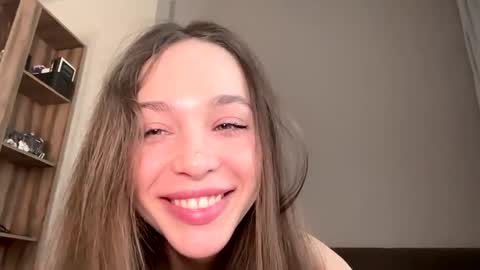 Lana  Eva  dont forget to give us a thumb up online show from February 7, 2025, 6:24 am