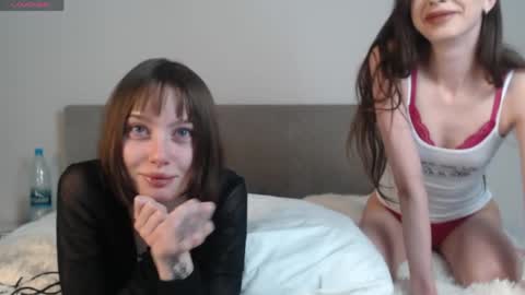Snapshot of doubletroublerd_054 chatting on May 29, 2026, 2:15 pm doubletroublerd_054 online show from May 29, 2026, 2:15 pm