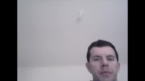 Snapshot of douglas8121 chatting on October 15, 2025, 9:31 am douglas8121 online show from October 15, 2025, 9:31 am