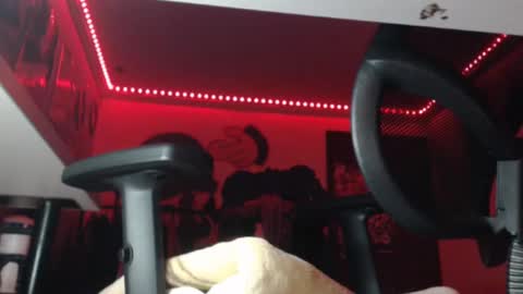 douglas_drake online show from March 6, 2025, 6:30 am