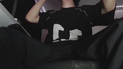 douglas_drake online show from October 18, 2025, 3:42 am