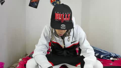 douglas_gallegos online show from January 26, 2025, 6:38 am