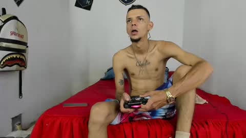 douglas_gallegos online show from February 10, 2025, 4:47 pm