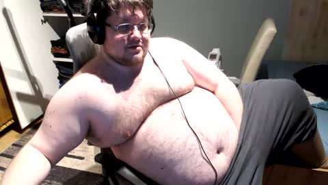 Snapshot of dovahkaat chatting on April 25, 2026, 7:33 pm dovahkaat online show from April 25, 2026, 7:33 pm