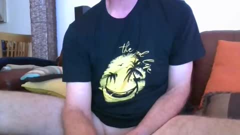 Snapshot of downundercock22 chatting on October 18, 2025, 3:24 pm downundercock22 online show from October 18, 2025, 3:24 pm