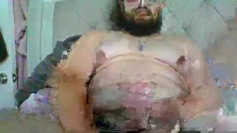 Snapshot of dpenguino chatting on November 7, 2025, 5:35 pm Dpenguino online show from November 7, 2025, 5:35 pm