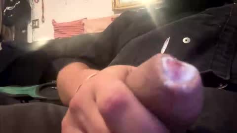 Snapshot of dpenguino chatting on December 20, 2025, 5:36 am Dpenguino online show from December 20, 2025, 5:36 am