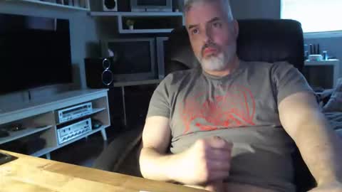 Snapshot of dr_dave20 chatting on April 3, 2026, 4:05 pm dr_dave20 online show from April 3, 2026, 4:05 pm