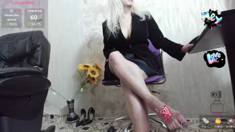 Snapshot of dr_squid_game123 chatting on March 2, 2025, 2:43 pm Dr Squid Game123 online show from March 2, 2025, 2:43 pm