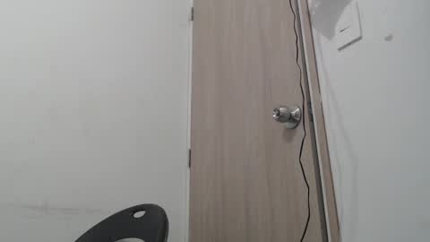 draco_boy2000 online show from February 20, 2026, 11:16 pm