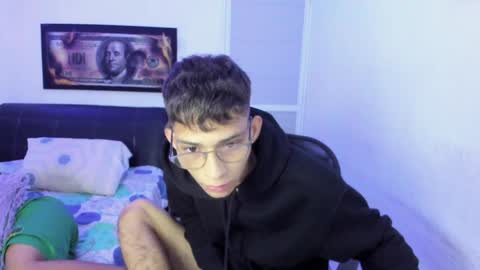 dragon_master2 online show from December 6, 2024, 1:11 pm