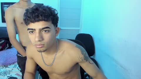 dragon_master2 online show from December 11, 2024, 3:47 pm